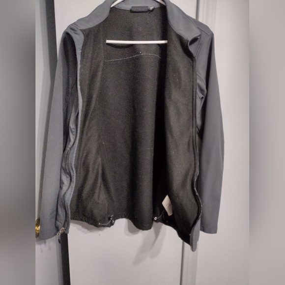 SwissTech softshell jacket i believe it to be Unisex - Picture 11 of 16